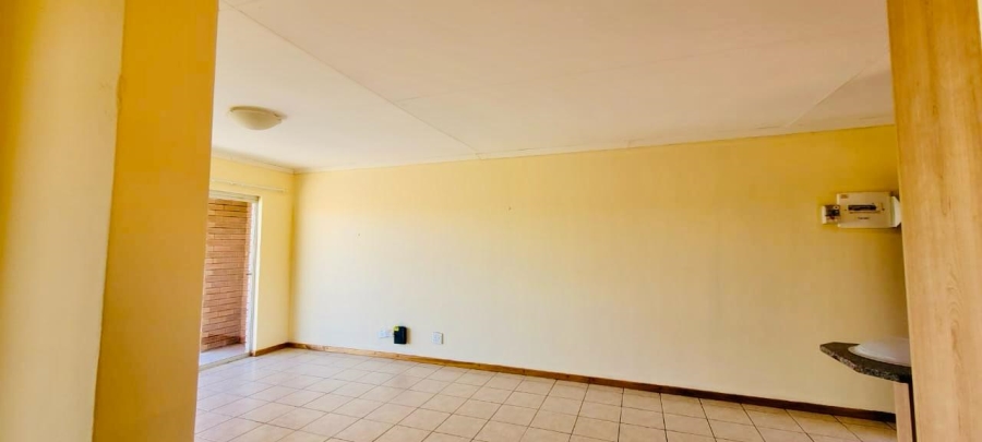 2 Bedroom Property for Sale in Pellissier Free State